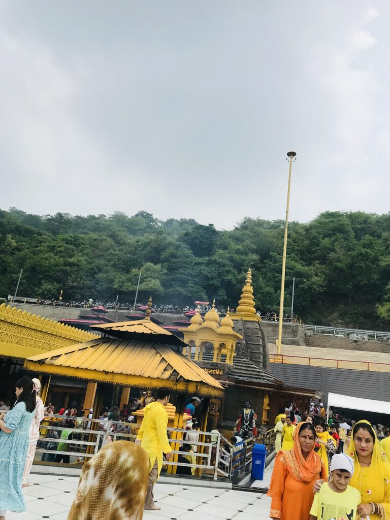 Baglamukhi