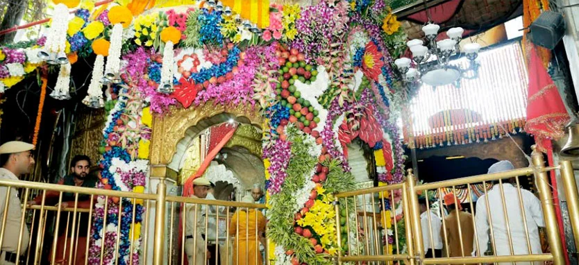 bhawan chintpurni maa