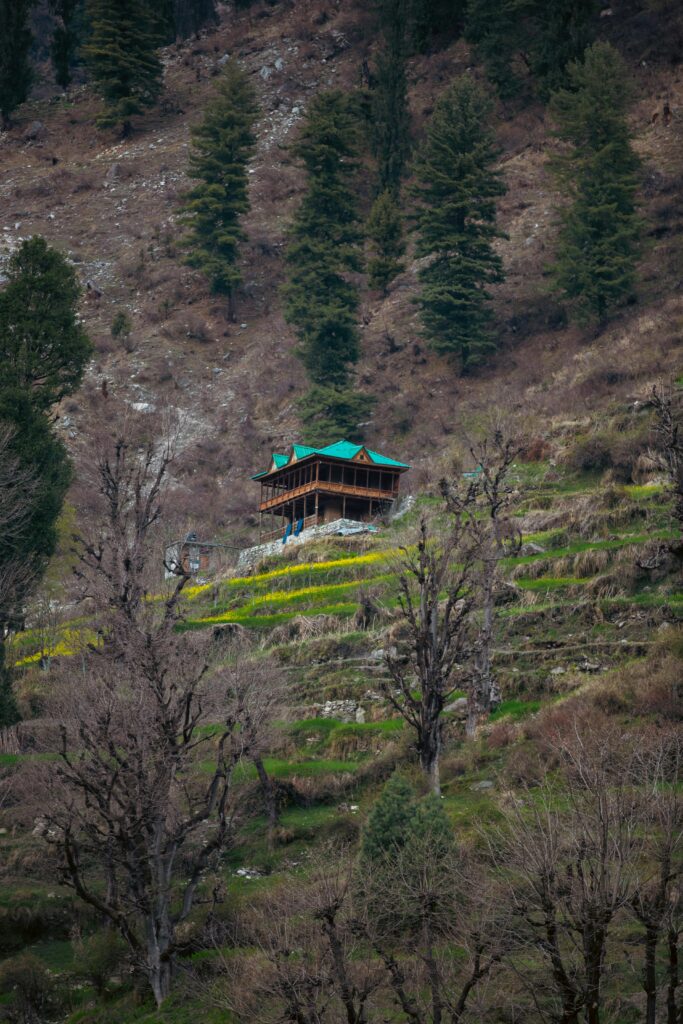 kasol house in mountains
