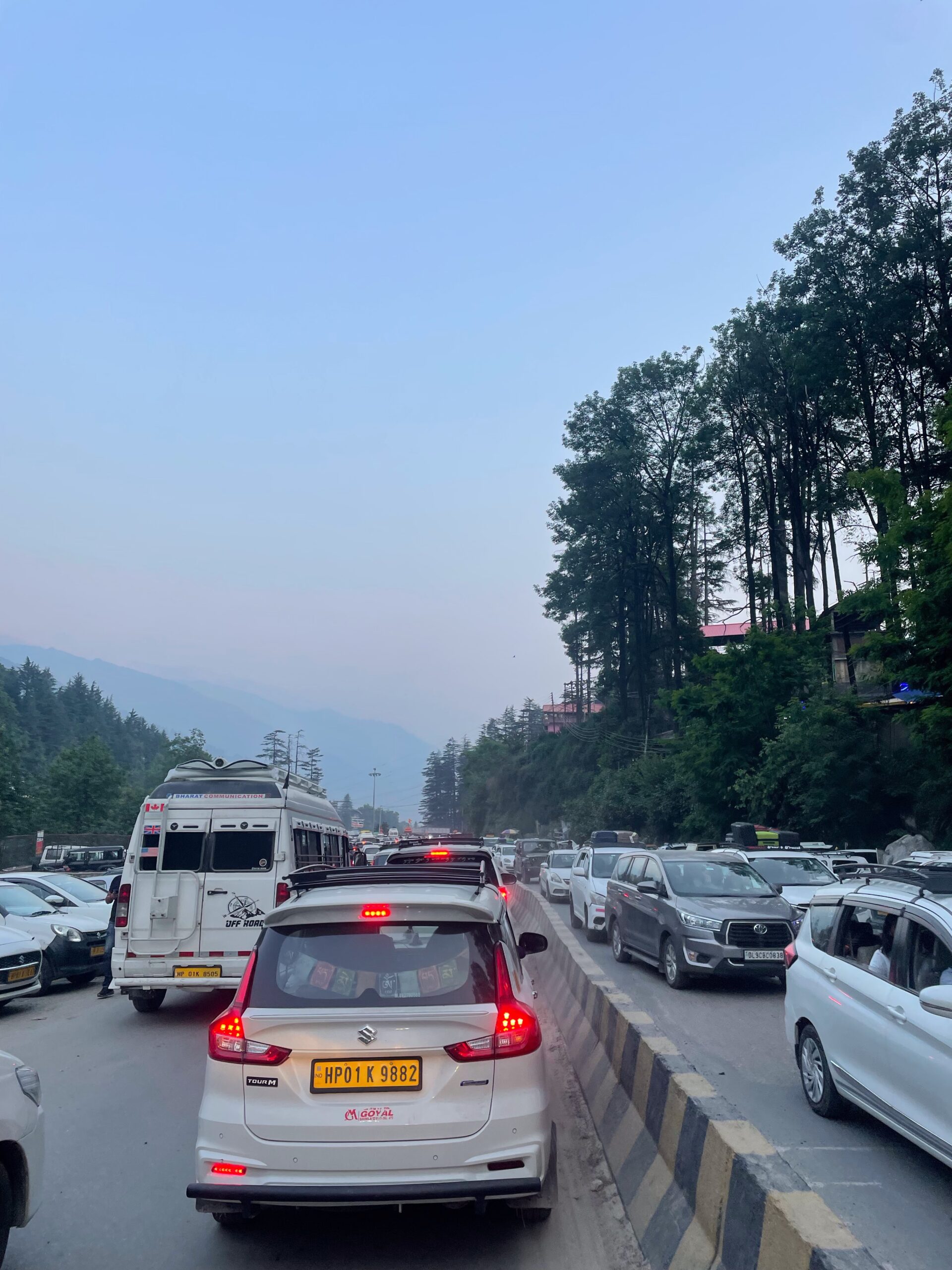 manali taxi