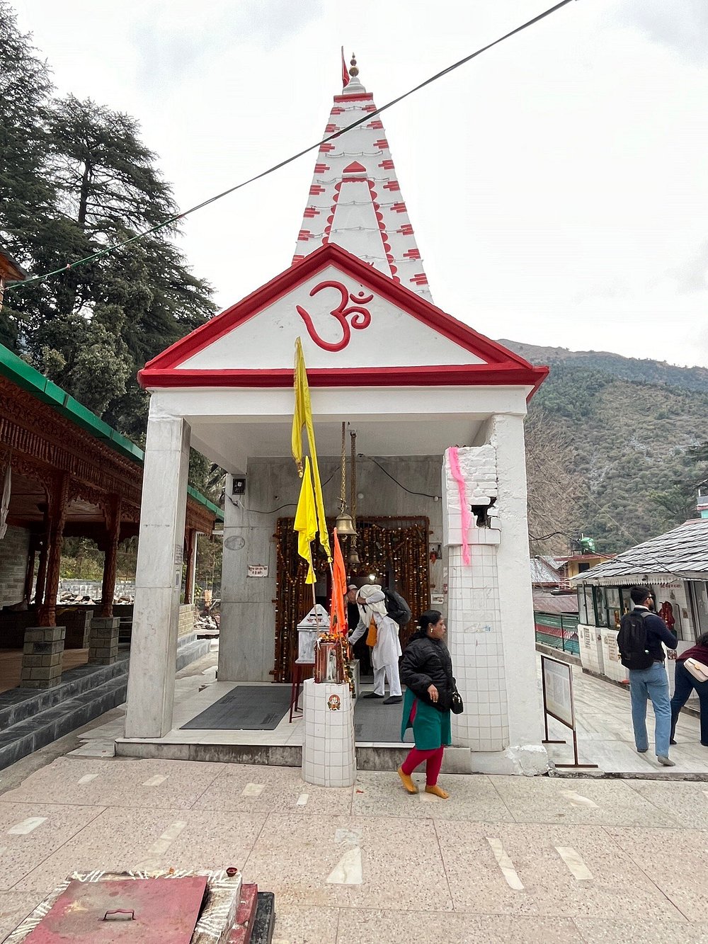 bhagsunath mandir kangra
