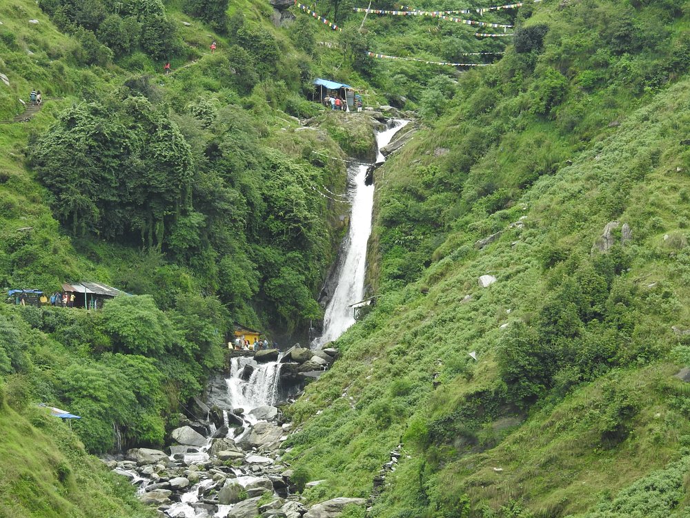 bhagsunath waterfall